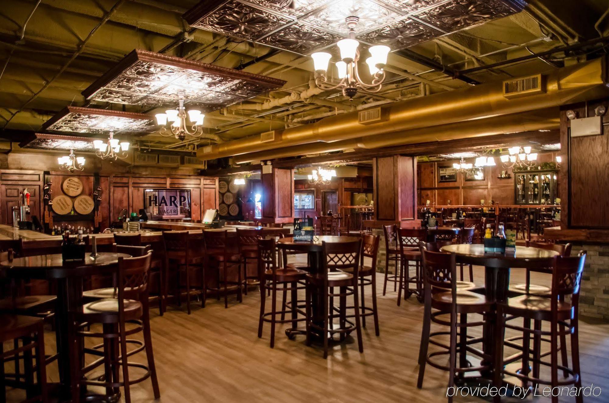 Park Inn By Radisson Harrisburg West Меканиксберг Экстерьер фото