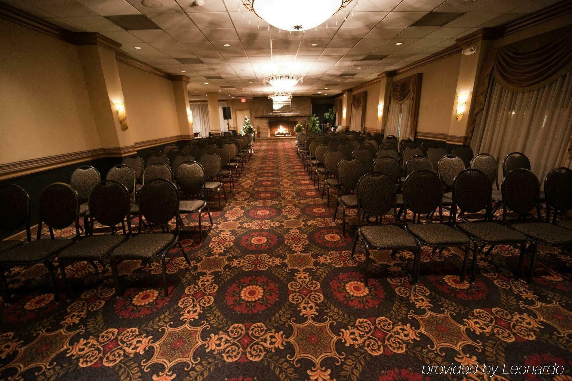Park Inn By Radisson Harrisburg West Меканиксберг Экстерьер фото