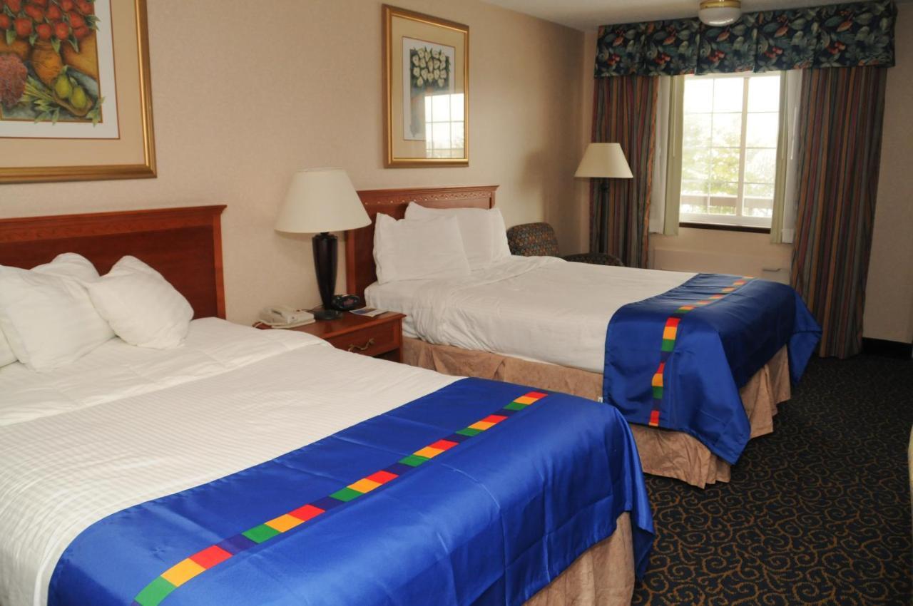 Park Inn By Radisson Harrisburg West Меканиксберг Номер фото